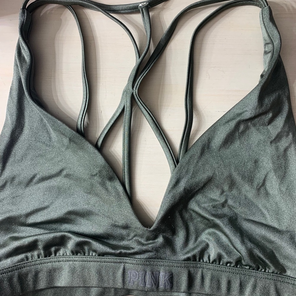 Sports bra